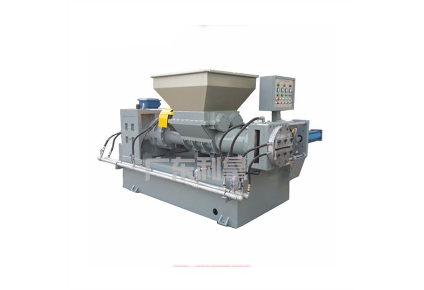 熔噴布擠出機：高效生產的關鍵設備